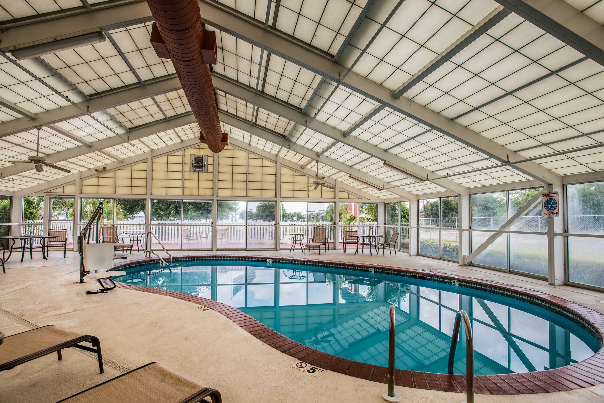 Quality Suites Lake Charles Downtown Lake Charles