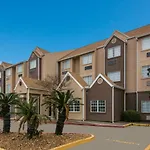 Americas Best Value Inn And Suites Lake Charles