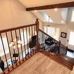 Luxury 2 Bedroom Townhouse #3