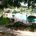 Richmond Suites Hotel