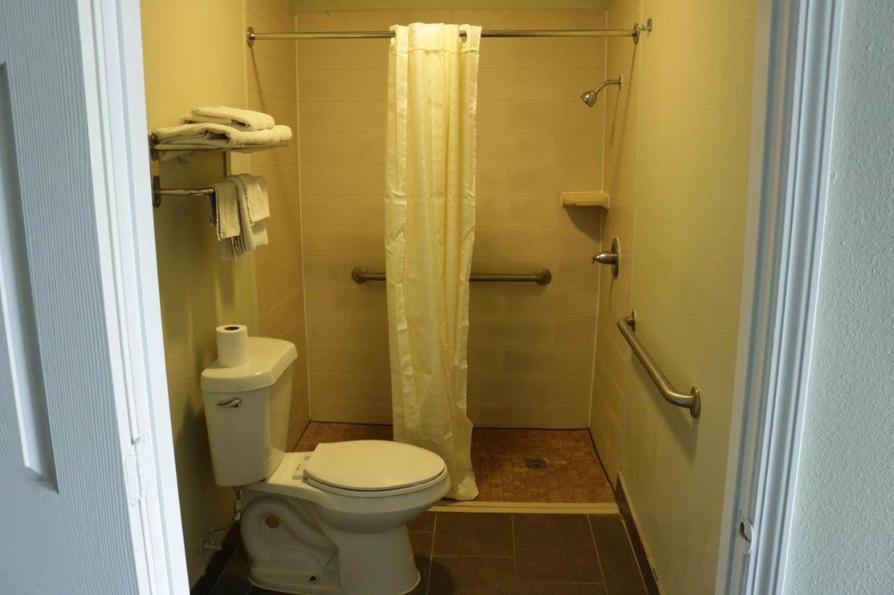 Motel Deluxe Lake Charles