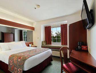 Americas Value And Charles Lake Charles
