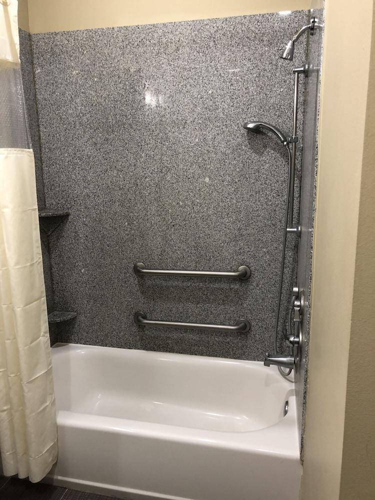 Wingate By Wyndham Charles Casino Area Lake Charles