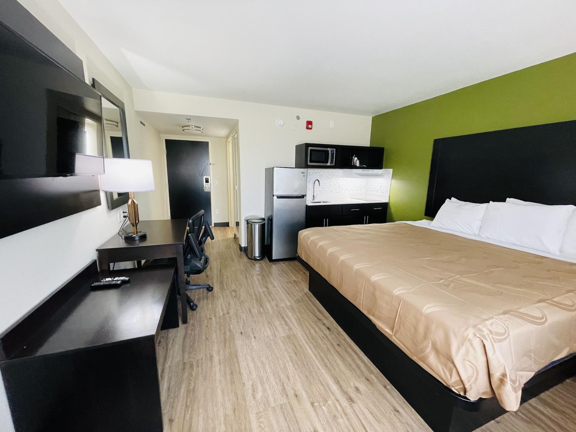 Hotel Quality & Charles South Lake Charles