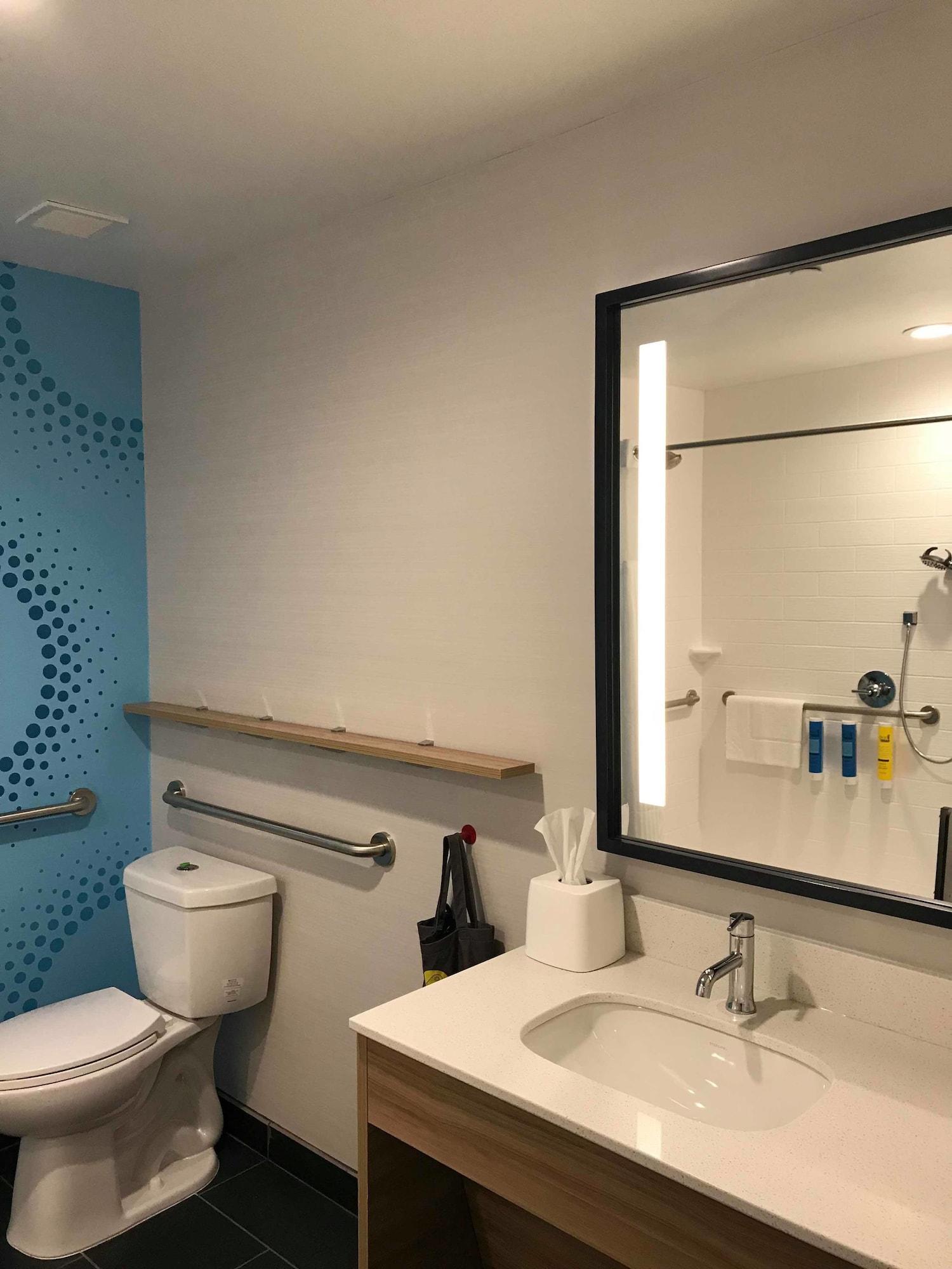 Hotel Tru By Hilton Charles