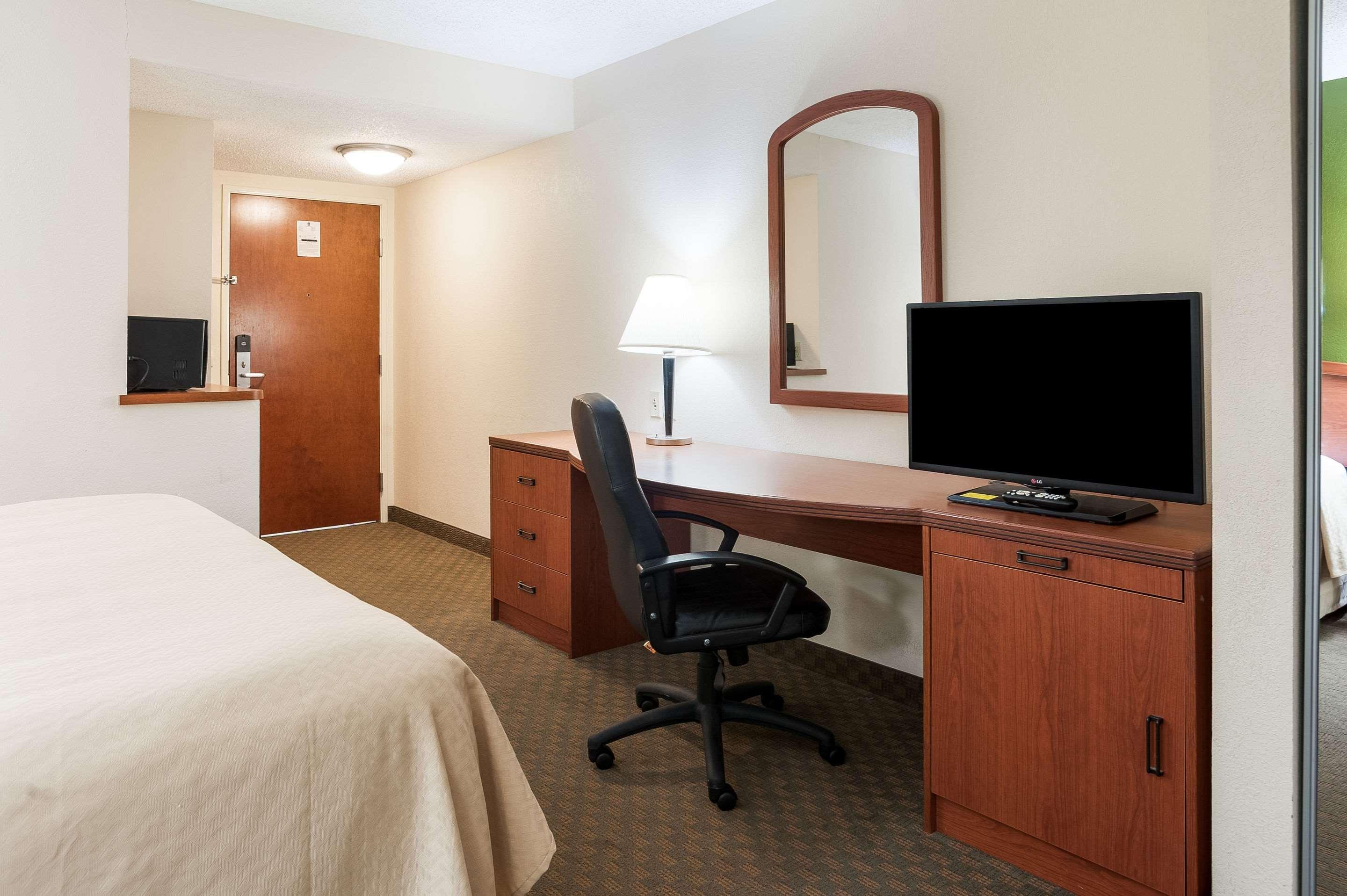 Hotel Quality & Charles South