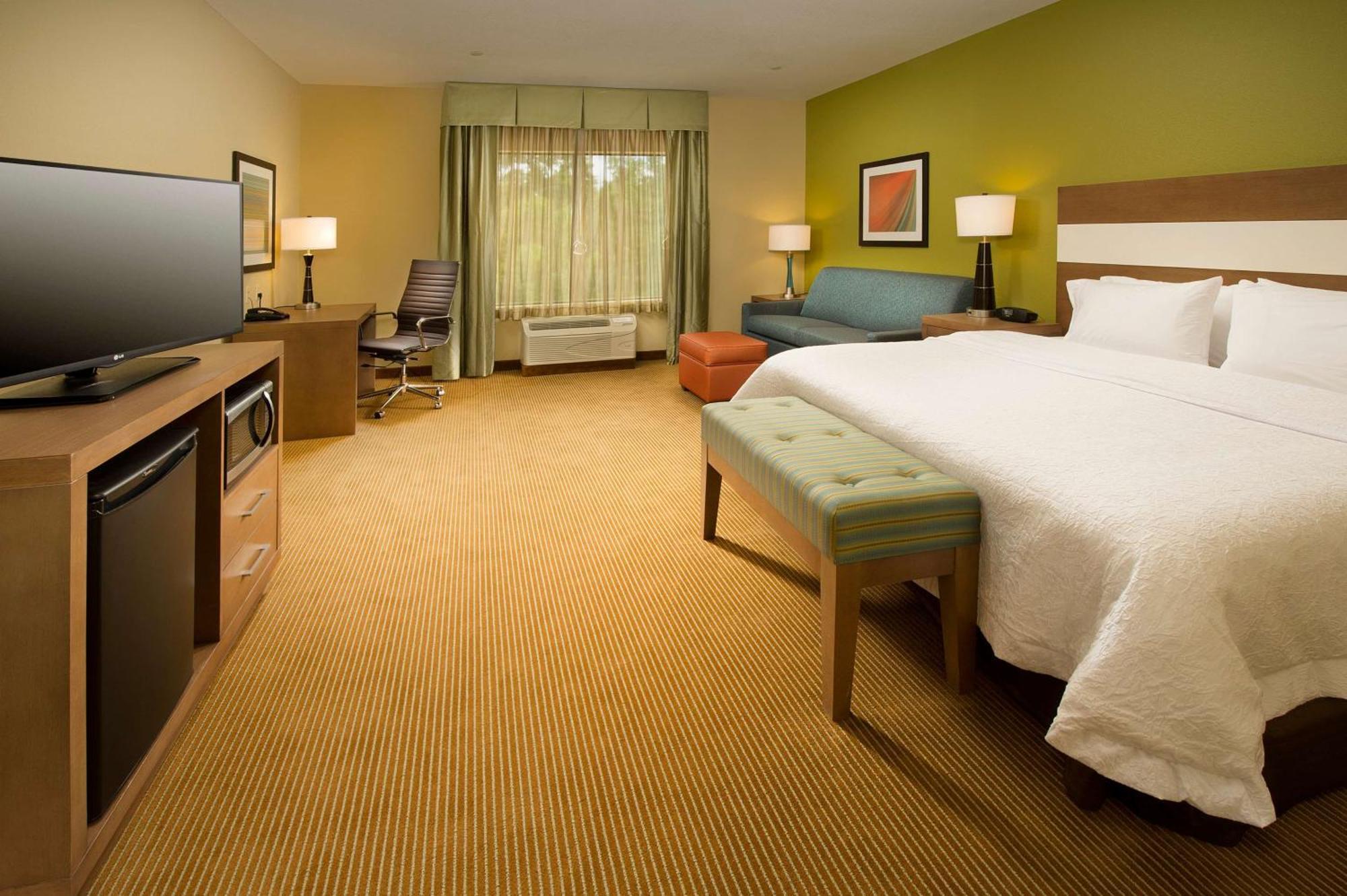 Hampton Charles 3*