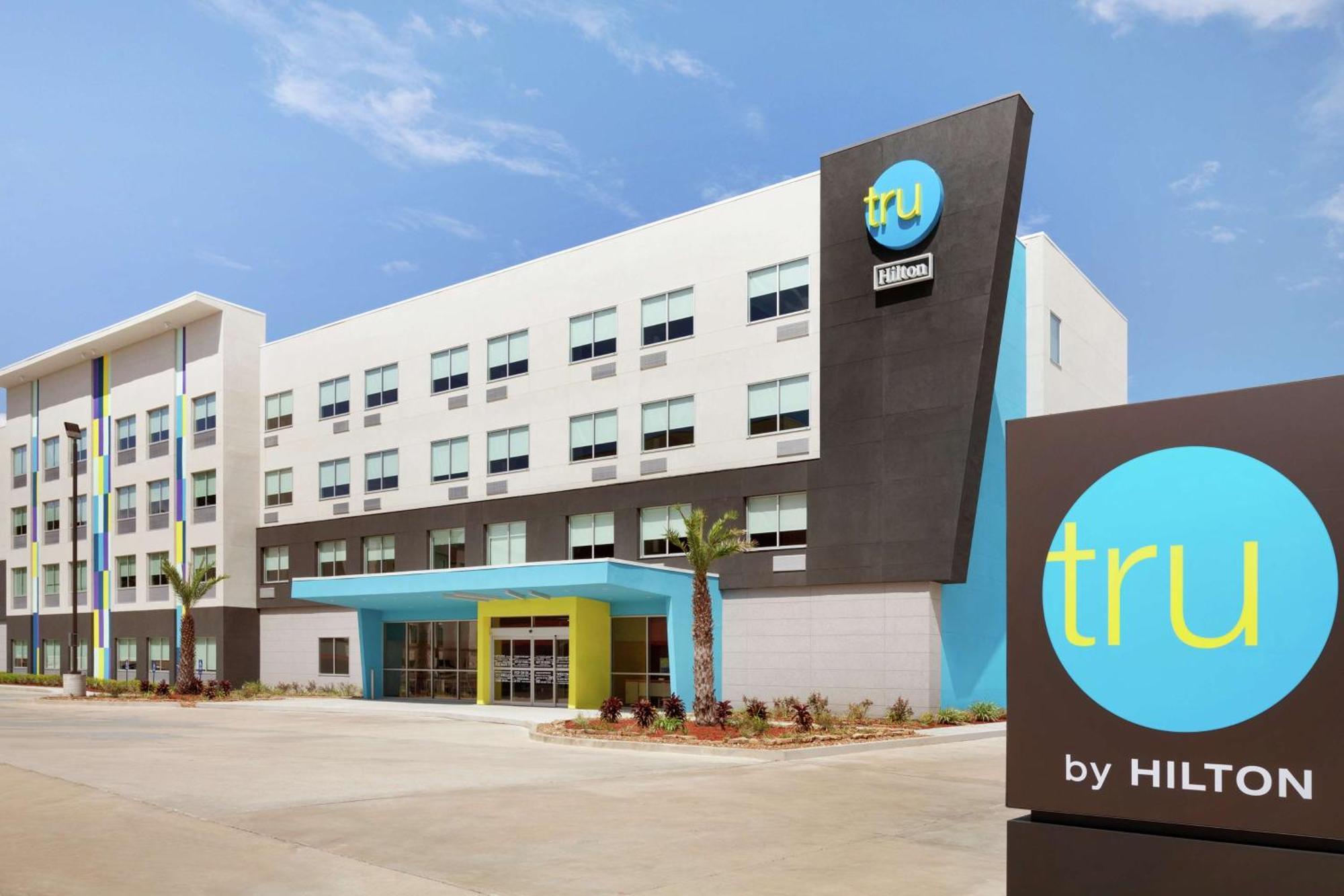 Tru By Hilton Charles Hotel 3*