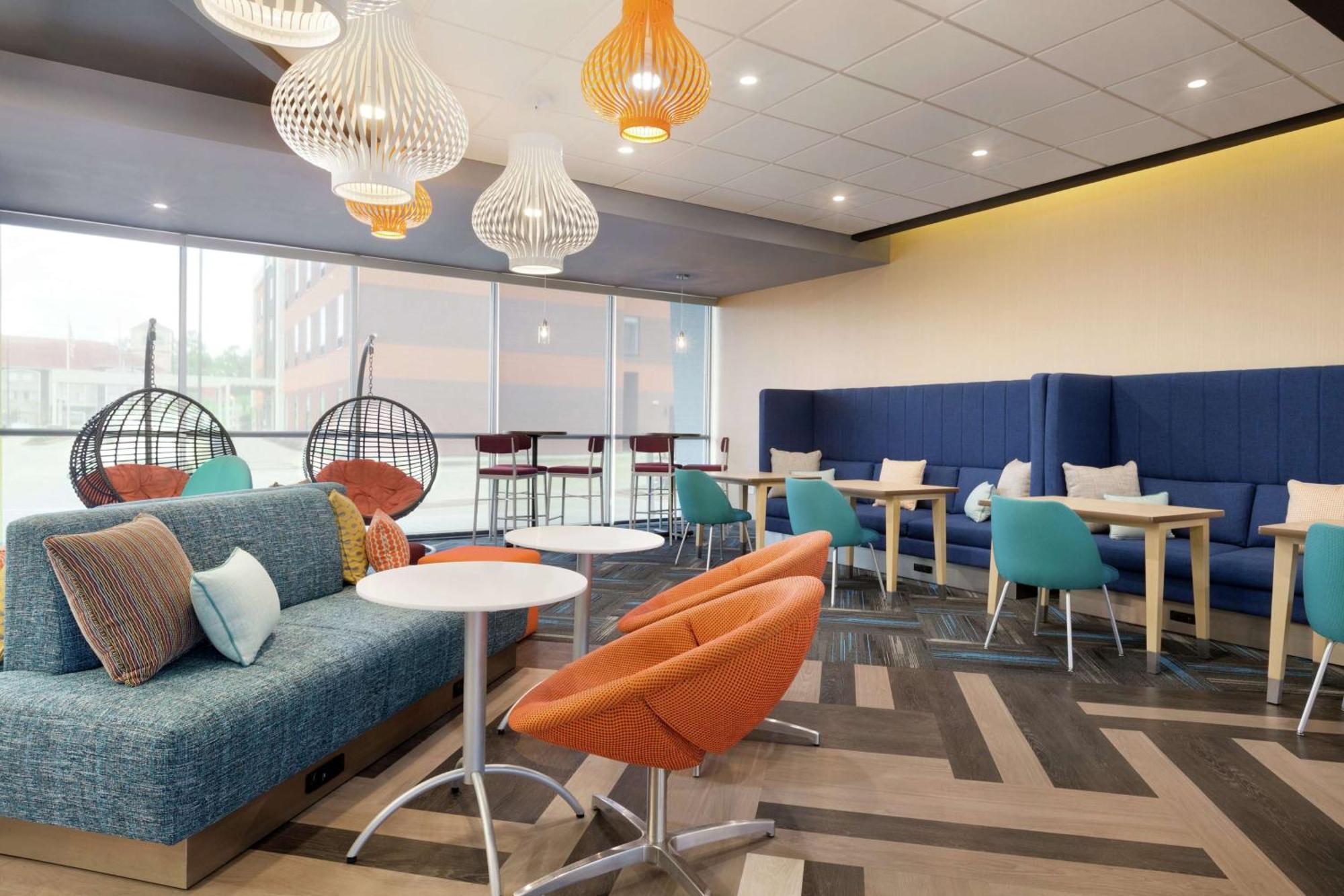 Hotel Tru By Hilton Charles