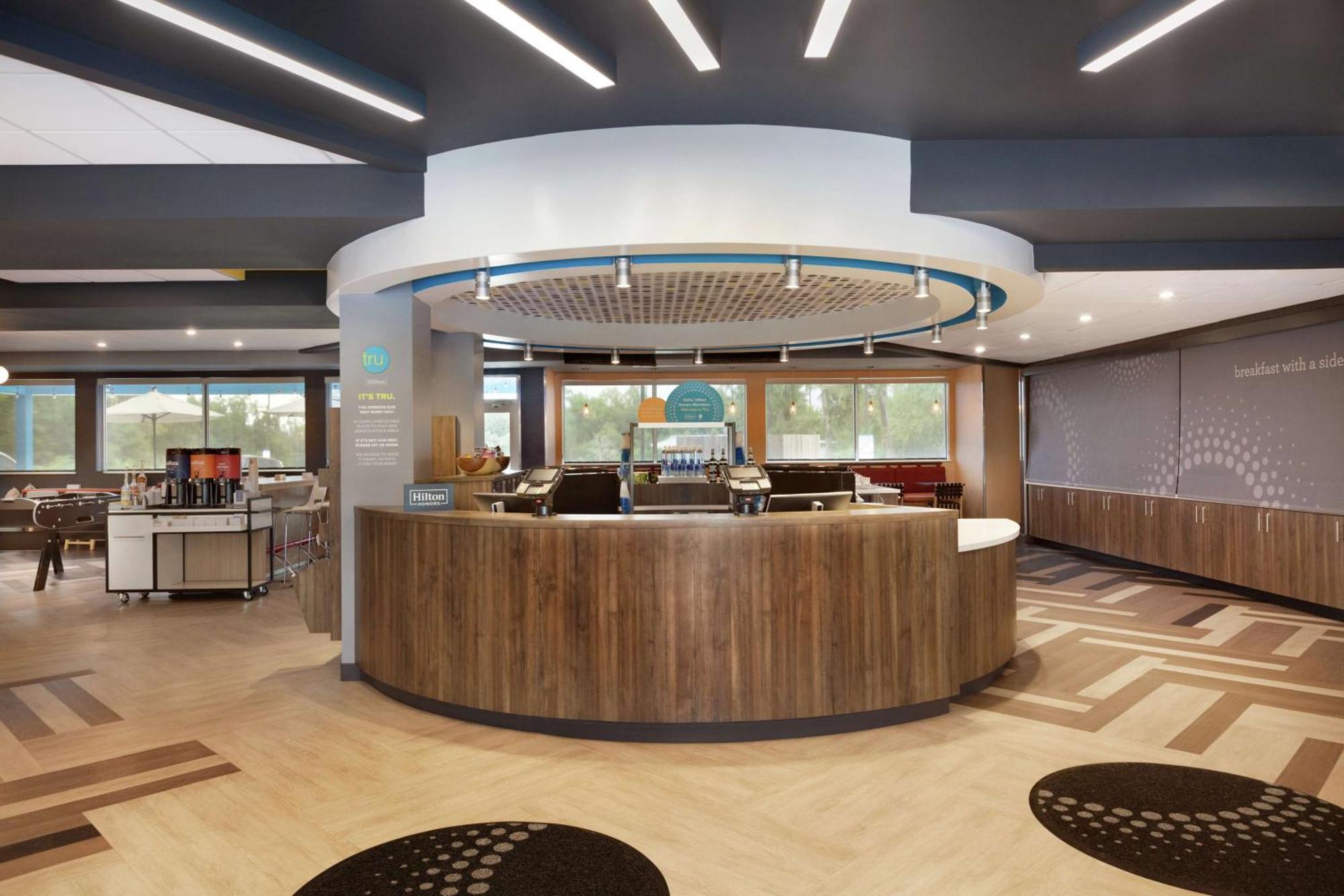 Hotel Tru By Hilton Charles Lake Charles