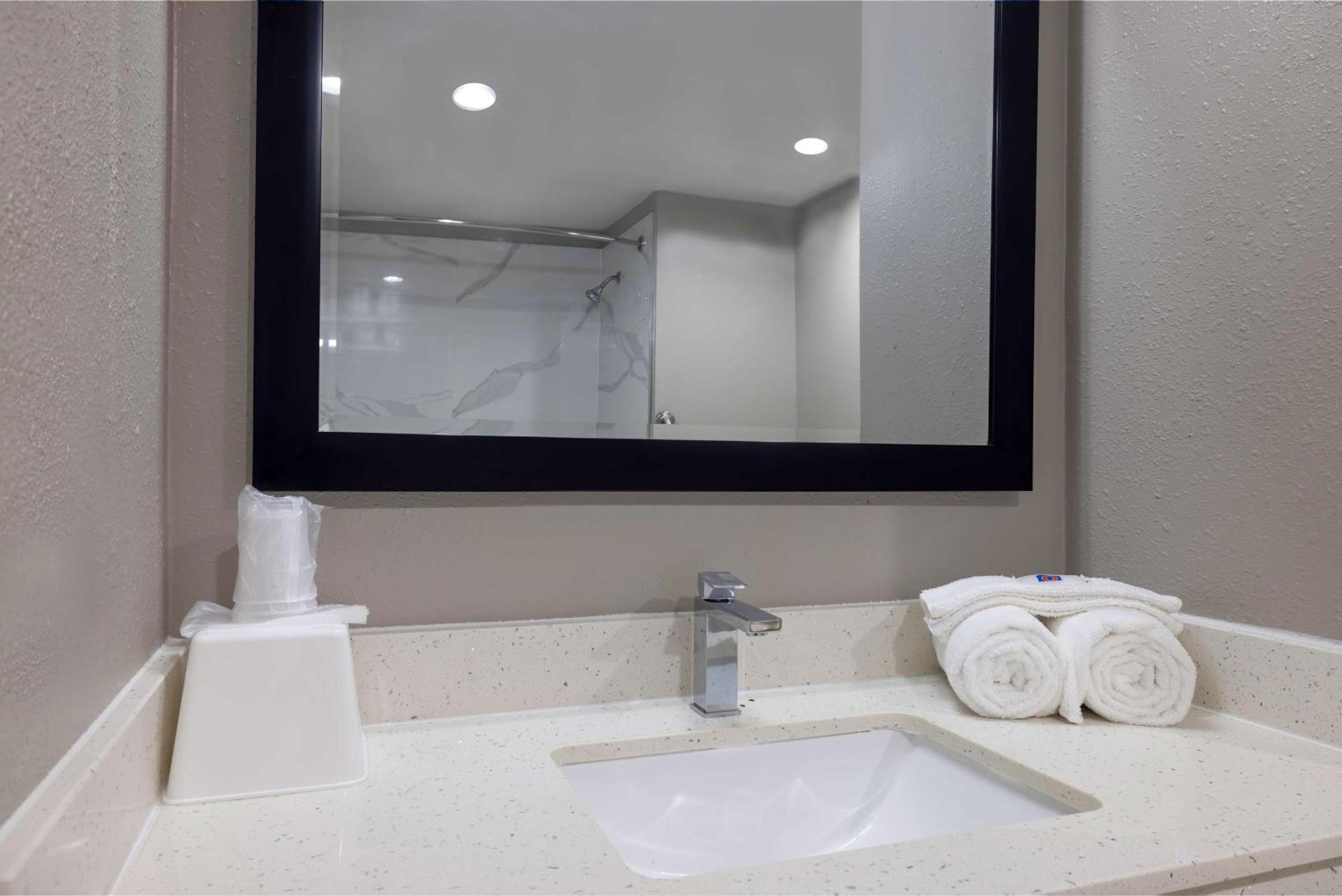Hotel 6 Charles, La Lake Charles