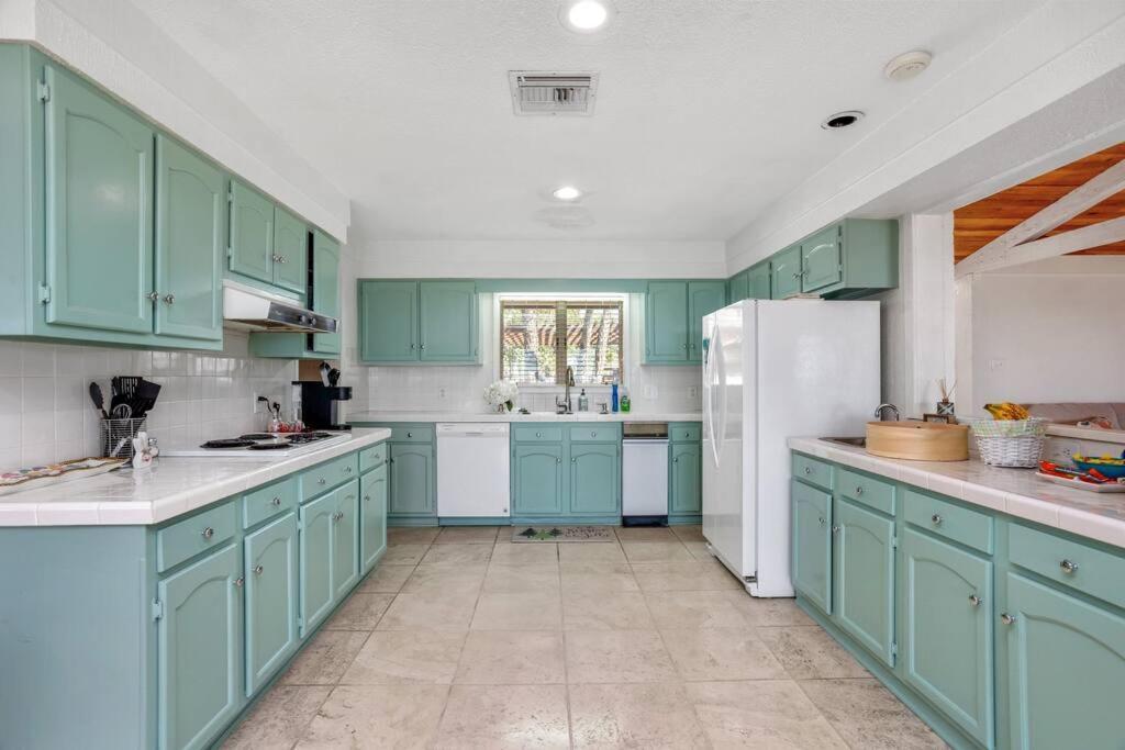 3 Bedroom House On The *