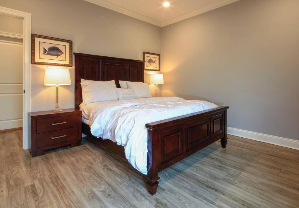 Luxury 2 Bedroom Townhouse #3 * Lake Charles