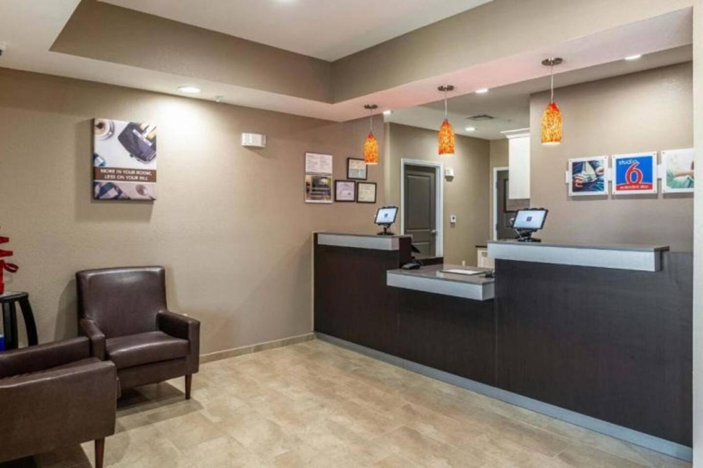 494a Large With King Bed And Kitchenette Apartment Lake Charles