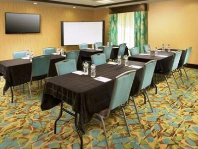 Inn Hampton Charles 3*