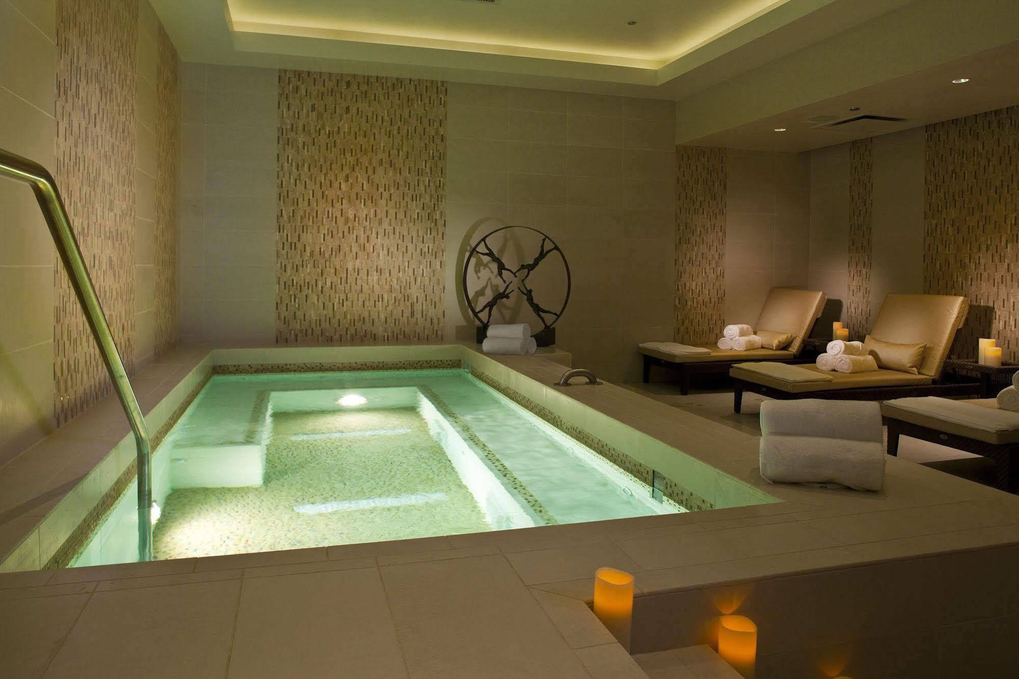 Golden Nugget Charles Resort 4*