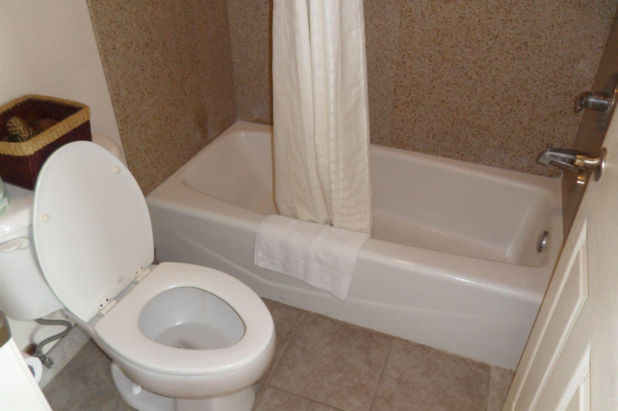 Deluxe Motel Lake Charles
