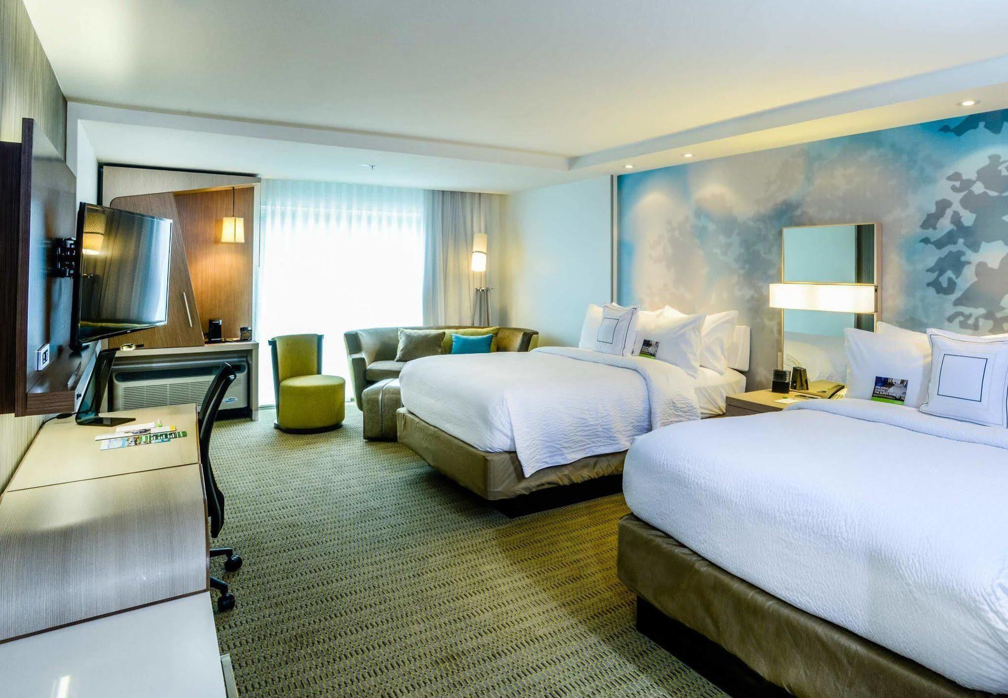 Courtyard Charles 3* Lake Charles