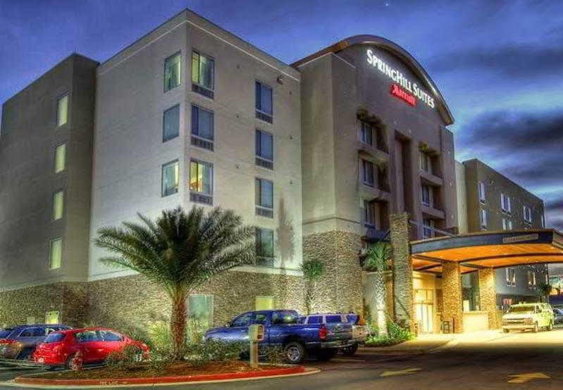 Hotel Springhill By Marriott Charles 3*