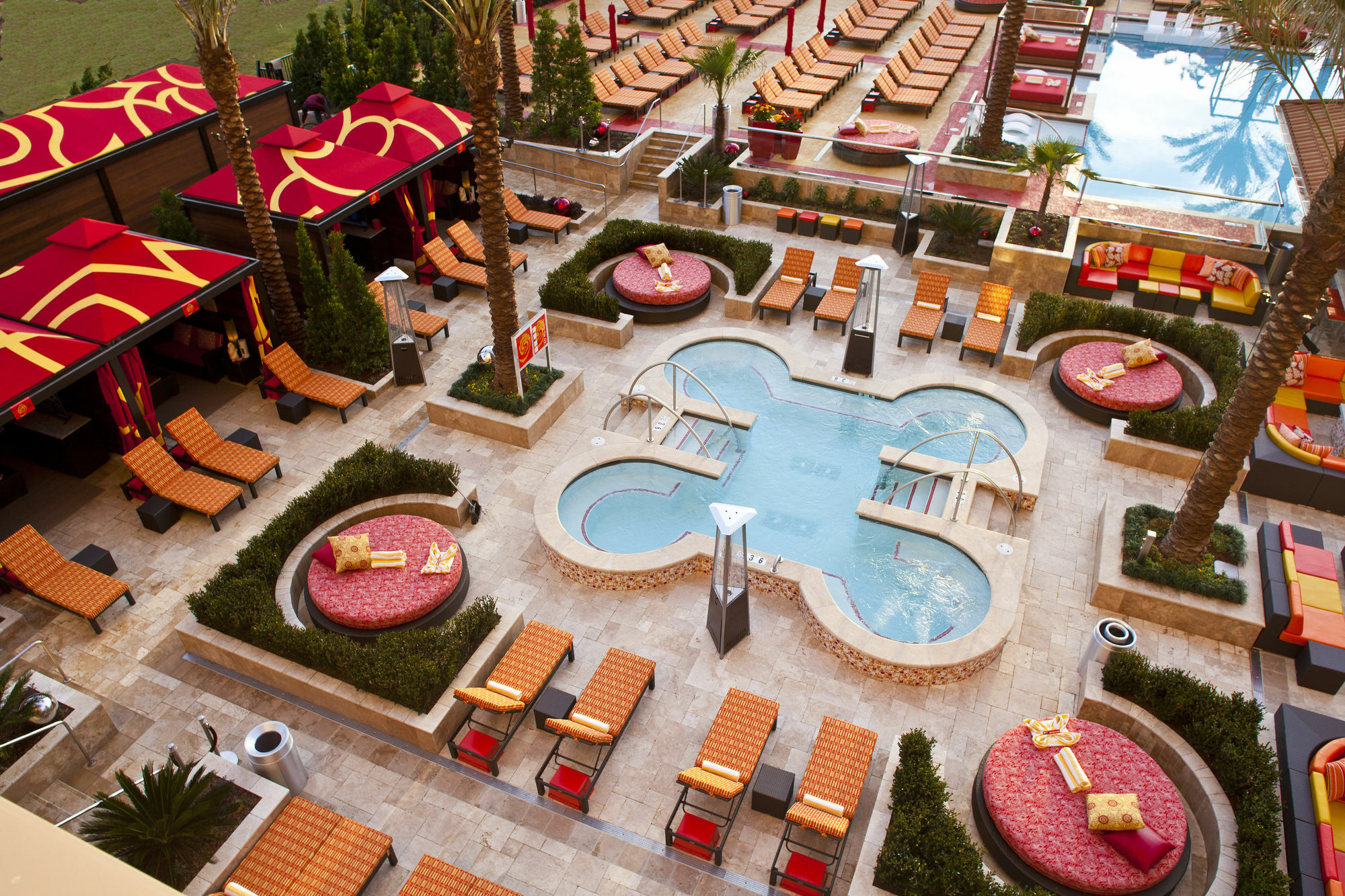 Golden Nugget Charles